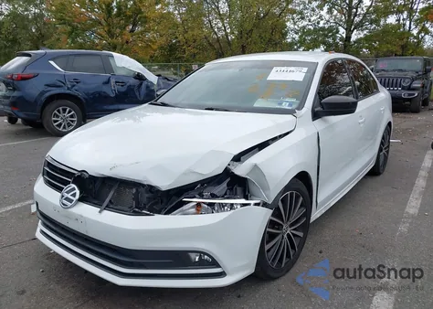 2016 Volkswagen Jetta 1.8T Sport from USA, damaged, VIN 3VWD17AJ8GM308116